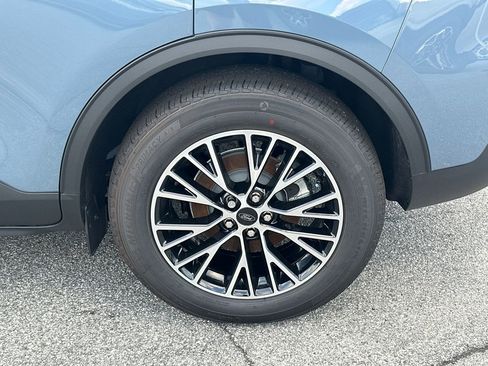 New 2026 Ford Escape SE FWD image 50