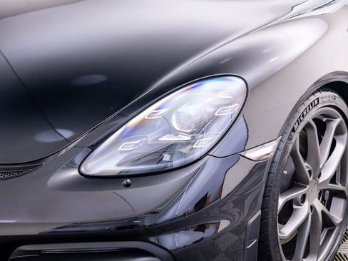 Used 2020 Porsche 718 Cayman GT4 image 43