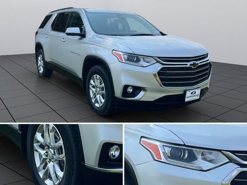 Used 2021 Chevrolet Traverse LT AWD/4WD image 13