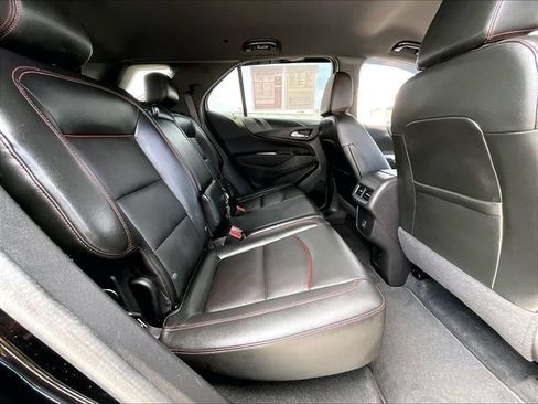 Used 2023 Chevrolet Equinox RS w/ RS Leather Package FWD image 16