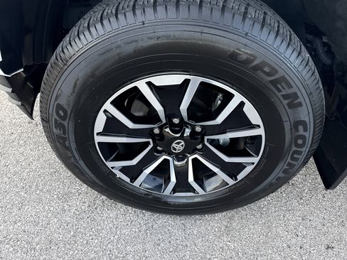 Certified 2023 Toyota Tacoma TRD Sport image 12