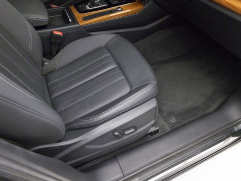 Used 2021 Audi Q5 e Premium w/ Convenience Package image 22