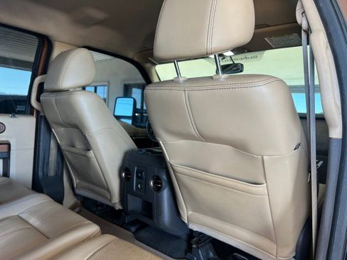 Used 2011 Ford F350 Lariat w/ Lariat Interior Pkg image 34