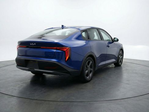 Used 2025 Kia K4 FWD image 9