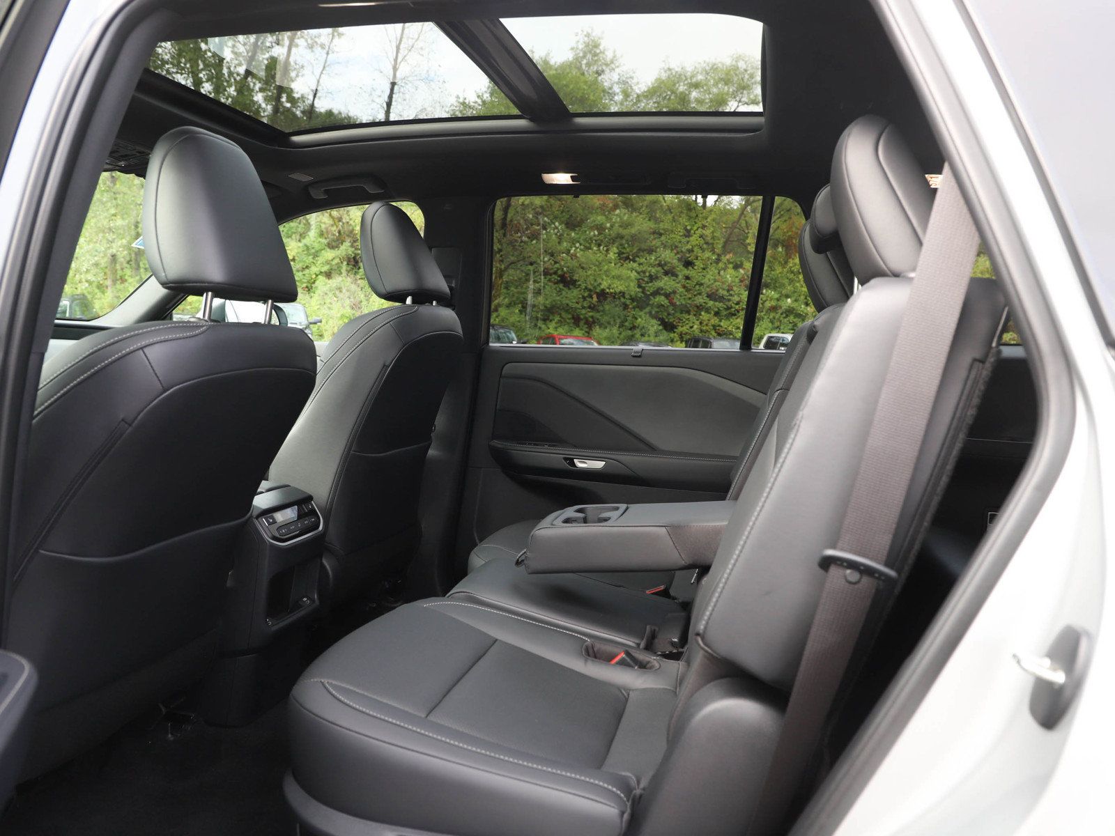 Used 2025 Lexus TX 350 AWD image 16