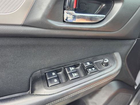 Used 2016 Subaru Outback 2.5i Premium image 16