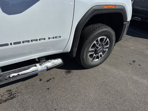 New 2026 GMC Sierra 3500 SLT w/ SLT Premium Package image 7