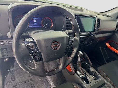Used 2024 Nissan Frontier Pro-X w/ Technology Package image 9