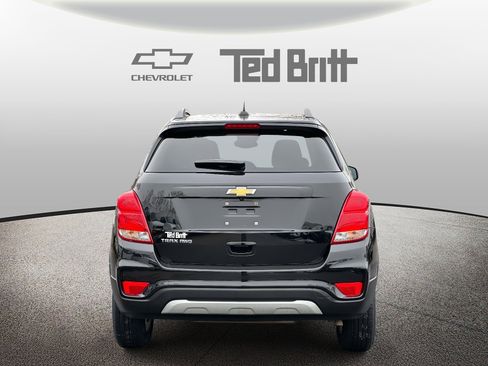 Certified 2022 Chevrolet Trax LT w/ LT Convenience Package image 5