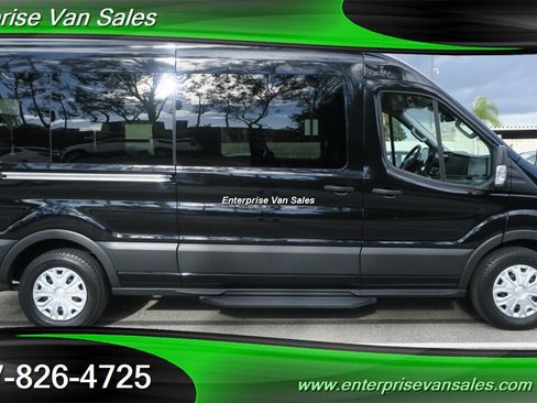 Used 2024 Ford Transit 350 XLT image 4
