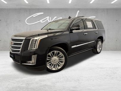 Used 2017 Cadillac Escalade Platinum