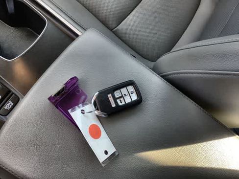 Certified 2018 Honda Accord EX-L image 21