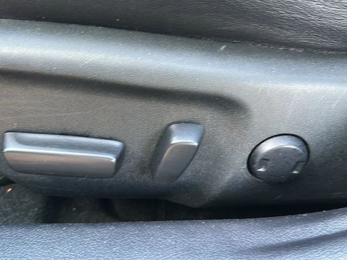 Used 2012 Toyota Camry SE image 40