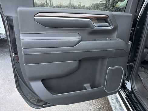 Used 2024 Chevrolet Silverado 2500 LT image 17