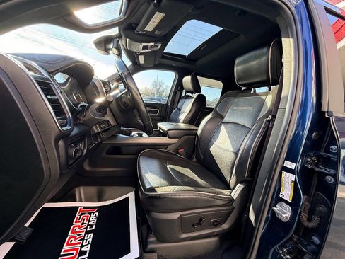 Used 2022 RAM 2500 Laramie w/ Night Edition image 19