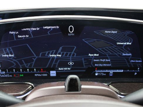 Used 2023 Cadillac Escalade Sport Platinum w/ LPO, ONYX Package image 28