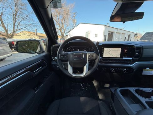 New 2026 GMC Sierra 1500 Elevation image 2