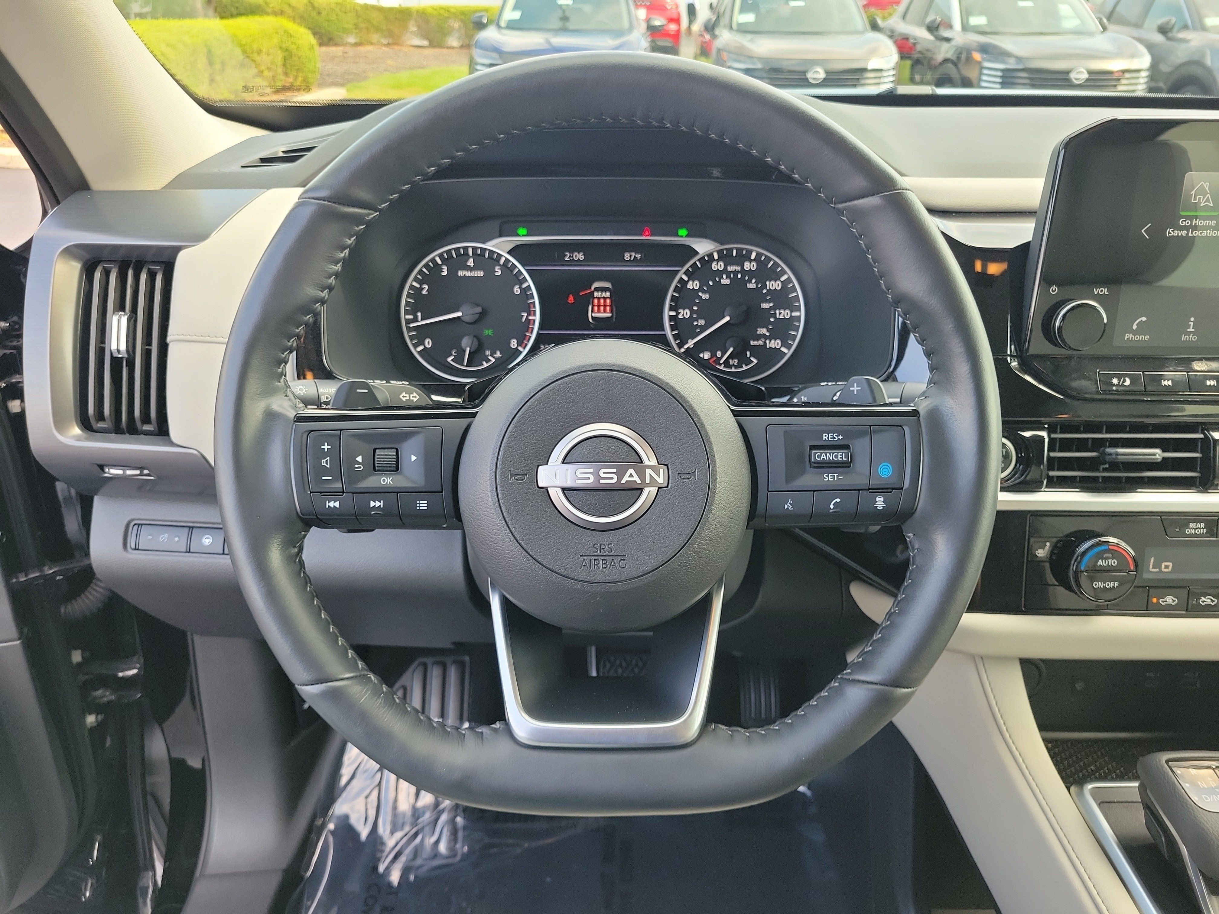 Certified 2024 Nissan Pathfinder SL AWD/4WD image 21