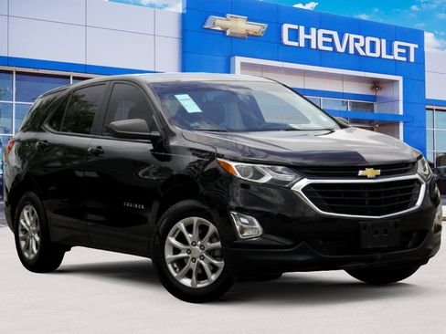 Certified 2021 Chevrolet Equinox LS w/ LS Convenience Package image 1