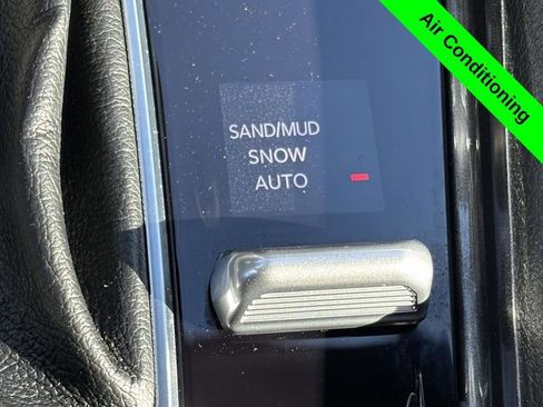 Used 2023 Jeep Compass Sport image 20