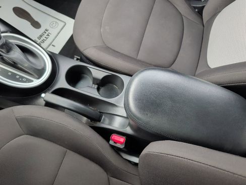 Used 2017 Kia Soul image 16