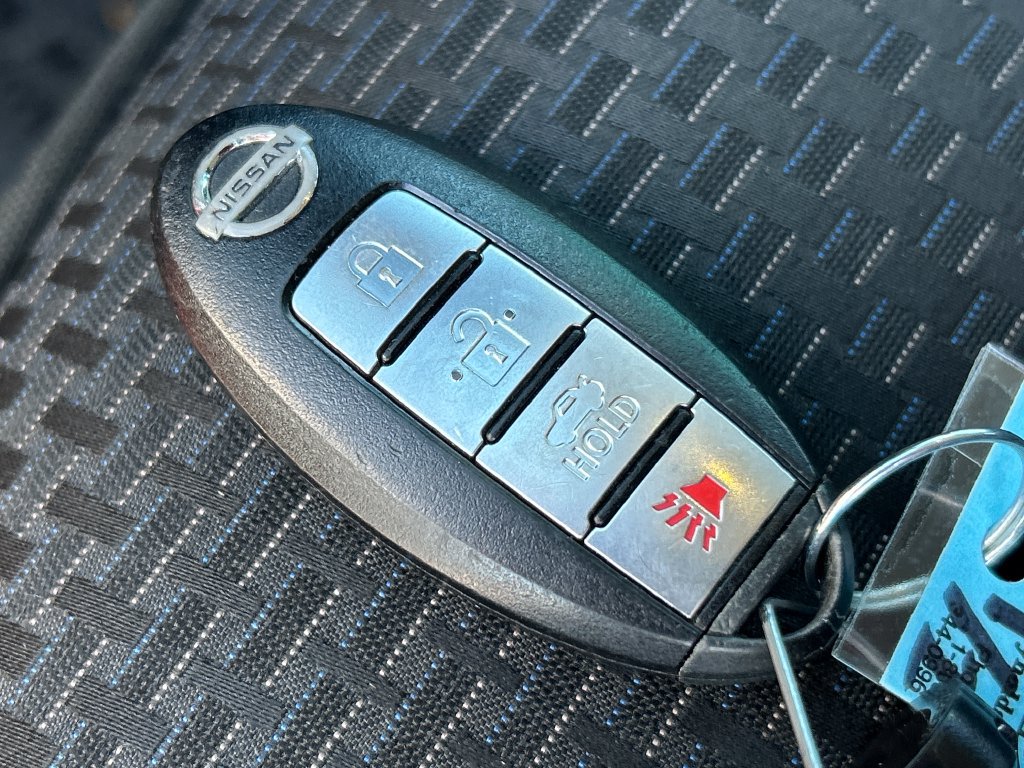 Used 2018 Nissan Sentra SR FWD image 31