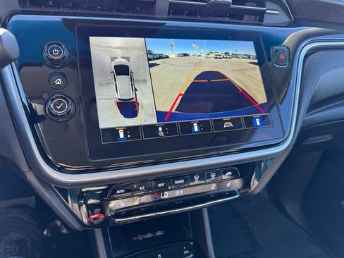 Certified 2023 Chevrolet Bolt LT w/ Infotainment Package FWD image 25