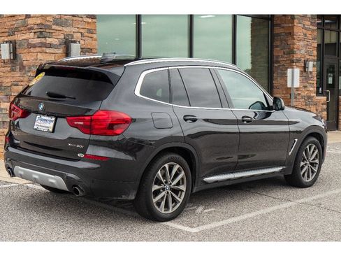 Used 2019 BMW X3 xDrive30i w/ Driving Assistance Package AWD/4WD image 3
