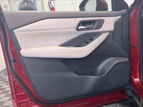 Certified 2023 Nissan Rogue SL image 24