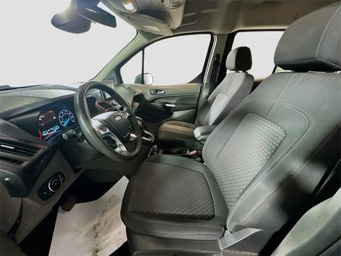 Used 2019 Ford Transit Connect XLT image 17