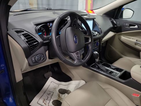 Used 2017 Ford Escape Titanium w/ Equipment Group 301A image 14