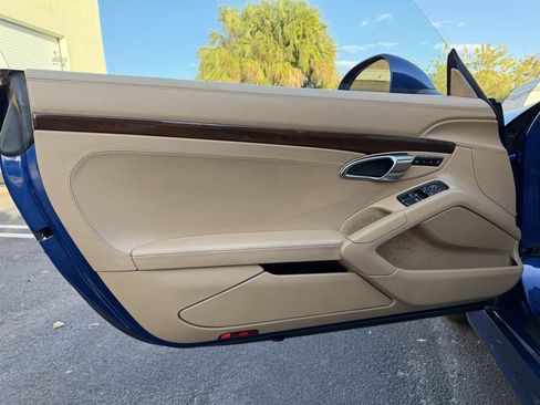 Used 2013 Porsche Boxster S image 21