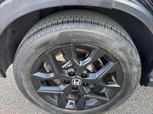 Used 2025 Honda HR-V Sport image 14