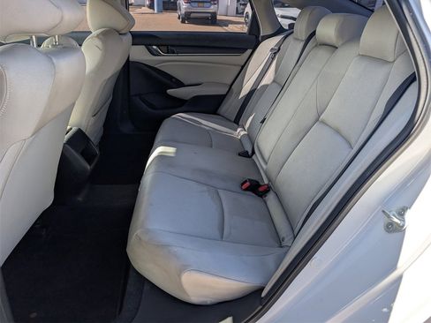 Certified 2022 Honda Accord LX image 30