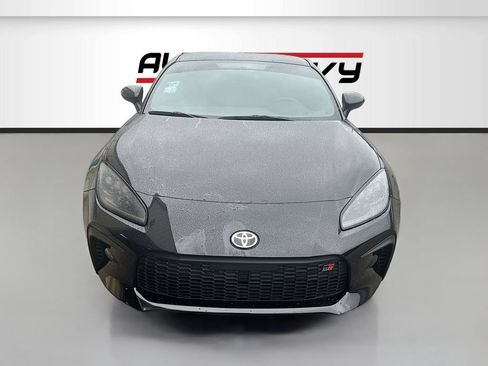 Used 2023 Toyota GR86 Premium RWD image 2