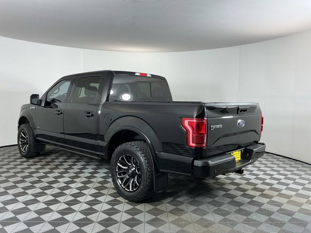 Used 2017 Ford F150 Lariat w/ Equipment Group 502A Luxury AWD/4WD image 6