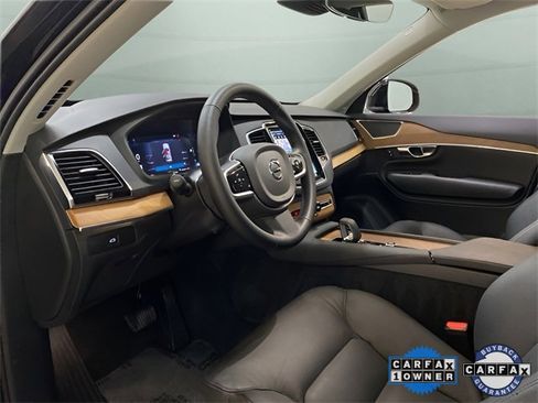 Used 2025 Volvo XC90 B6 Plus image 55