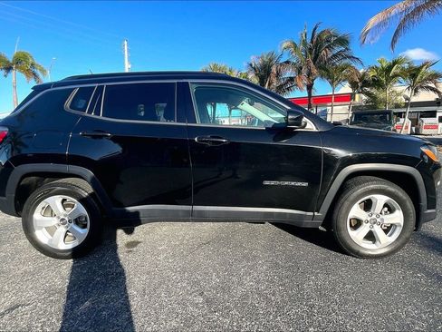 Used 2019 Jeep Compass Latitude w/ Cold Weather Group image 31