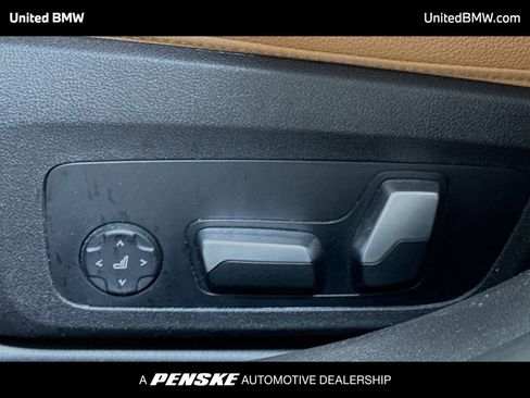Used 2023 BMW 330e w/ M Sport Package RWD image 4
