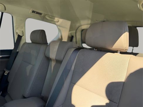 Used 2020 Lexus GX 460 Premium image 33