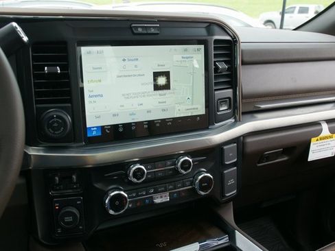 New 2025 Ford F250 King Ranch w/ Chrome Package image 28