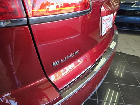 Used 2015 Buick Enclave Leather image 28