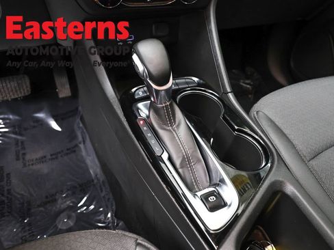 Used 2025 Buick Encore GX Preferred image 12