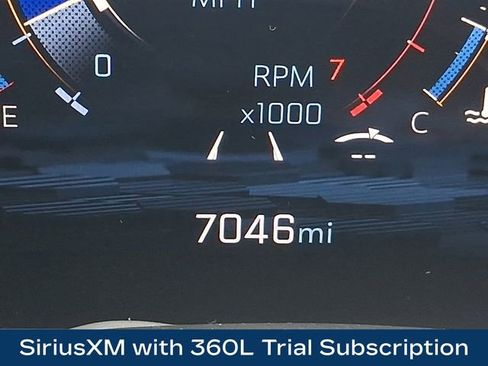 Used 2025 Chevrolet Tahoe RST w/ Comfort Package AWD/4WD image 6