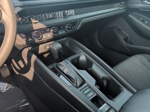 Used 2025 Honda Accord SE image 21
