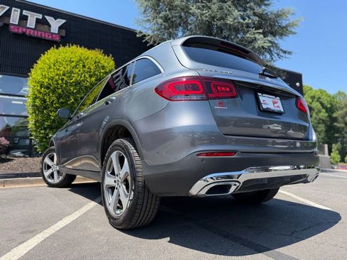 Used 2020 Mercedes-Benz GLC 300 w/ Parking Assistance Package image 20