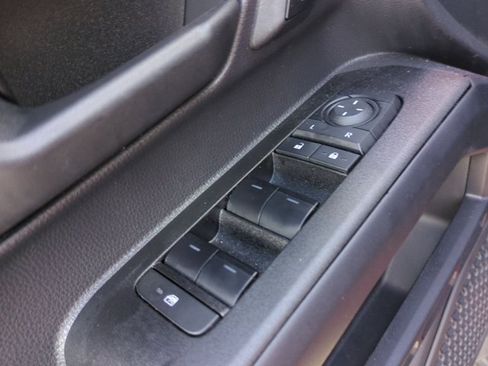 Used 2025 Toyota 4Runner TRD Off-Road Premium AWD/4WD image 12