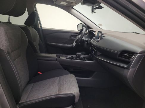 Used 2021 Nissan Rogue S FWD image 21