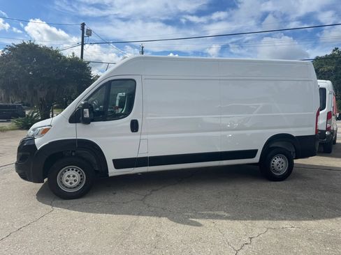 Used 2025 RAM ProMaster 3500 w/ Convenience Group FWD image 6