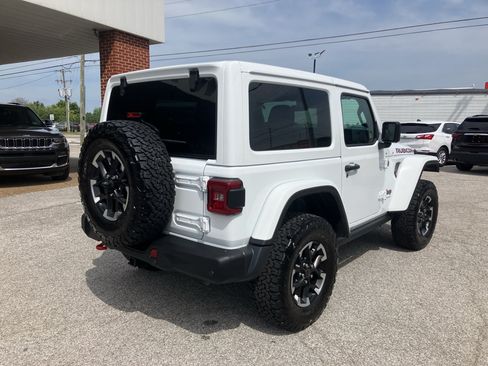 Used 2024 Jeep Wrangler Rubicon AWD/4WD image 5